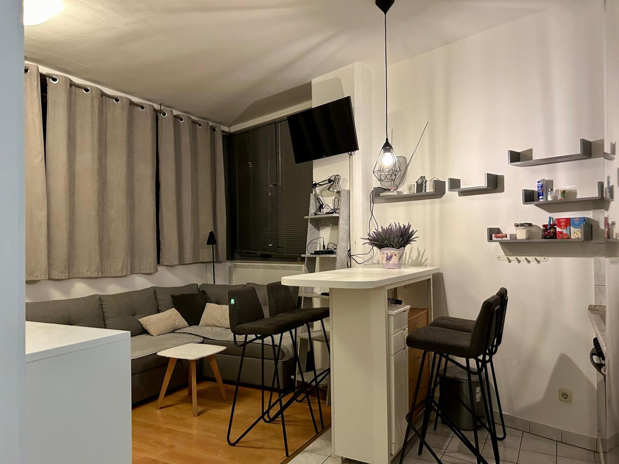 Mati Apartman